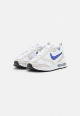 Nike Sportswear W AIR MAX DAWN NN Sneaker low summit white/gorge green W AIR MAX DAWN NN кроссовки женские низкие вершина белого/зеленого ущелья