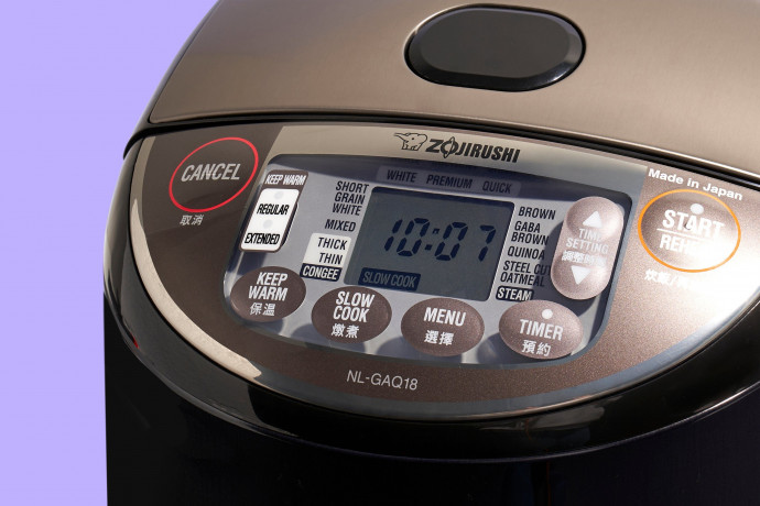 Zojirushi Zojirushi Reiskocher NL-GAQ10, 610,00 W, Dampffunktion, Fuzzy Logik Technologie Рисоварка Zojirushi NL-GAQ10, 610,00 Вт, функция пара, технология нечеткой логики