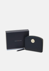 Tommy Hilfiger CHIC MED WALLET Wallet space blue КОШЕЛЕК CHIC MED Бумажник космический синий