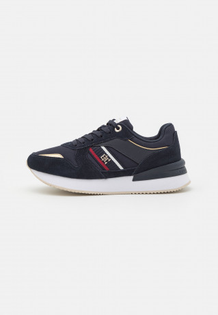 Tommy Hilfiger CORP WEBBING RUNNER Trainers space blue CORP WEBBING RUNNER Кроссовки космический синий