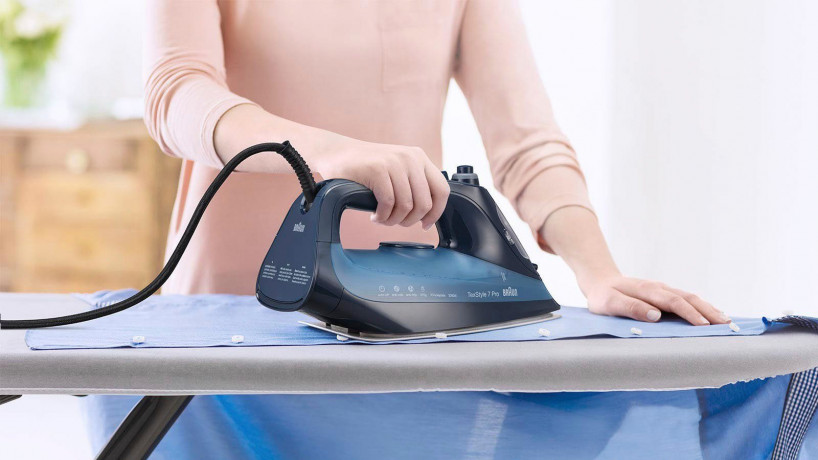 Braun Braun Dampfbugeleisen TexStyle 7 Pro SI 7160 BL, 3000 W, mit FreeGlide 3D Bugelsohle Паровой утюг Braun TexStyle 7 Pro SI 7160 BL, 3000 Вт, с подошвой FreeGlide 3D