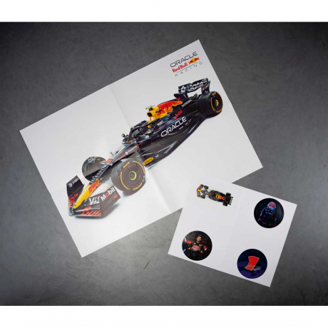 Franzis Oracle Red Bull Racing Adventskalender 2026 mit RB21 Modell 1:43 und Sound, Адвент-календарь FRANZIS Oracle Red Bull Racing 2026, модель RB21 1:43, база со звуком и книга