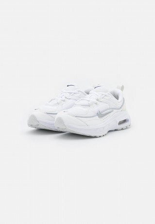Nike Sportswear W AIR MAX BLISS NN Sneaker low white/summit white W AIR MAX BLISS NN Низкие кроссовки женские белый/саммит белый