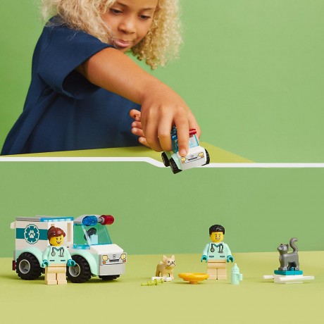 LEGO LEGO City 60382 Tierrettungswagen LEGO City 60382 Грузовик для спасения животных