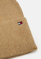 Tommy Hilfiger ESSENTIAL FLAG BEANIE Beanie countryside khaki melange ESSENTIAL FLAG BEANIE Шапочка сельский хаки меланж