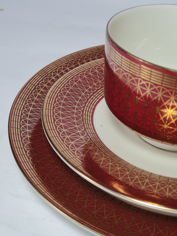 Scherzer Bavaria Бело-красное кофейное трио с позолоченным узором, Германия, 1960-70гг.