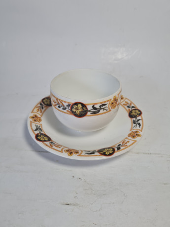 Чайная пара винтажная Limoges France, Maison A.Bosuin a Caen, белый фарфор с желтым узором и цветами, 13 x 7 см, Франция, 1960-70гг.