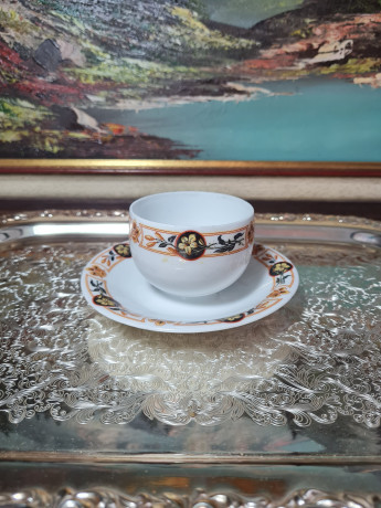 Чайная пара винтажная Limoges France, Maison A.Bosuin a Caen, белый фарфор с желтым узором и цветами, 13 x 7 см, Франция, 1960-70гг.