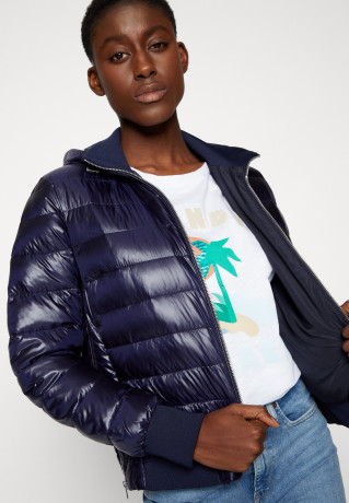 Tommy Hilfiger SPORTY SORONA Winter jacket desert sky SPORTY SORONA Зимняя куртка небо пустыни