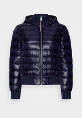 Tommy Hilfiger SPORTY SORONA  Winter jacket desert sky SPORTY SORONA Зимняя куртка небо пустыни