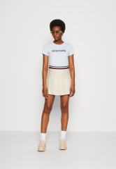 Tommy Hilfiger SLIM Print T-shirt breezy blue SLIM Футболка с принтом свежий синий