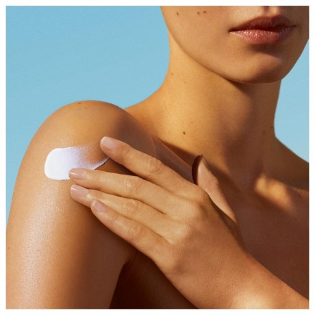 Biotherm Waterlover Hydrating Sun Milk LSF 50  Waterlover Увлажняющее молочко для загара SPF 50