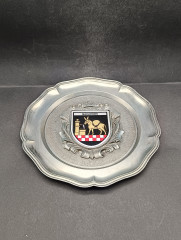 Тарелка декоративная винтажная Koziol "Герб города Маульбронн" / Серия "Геральдика", яркий декор, олово (95%), 23 см, Германия, 1970-80гг.