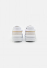 Tommy Hilfiger CORP WEBBING COURT  Trainers white CORP WEBBING COURT Кроссовки белый