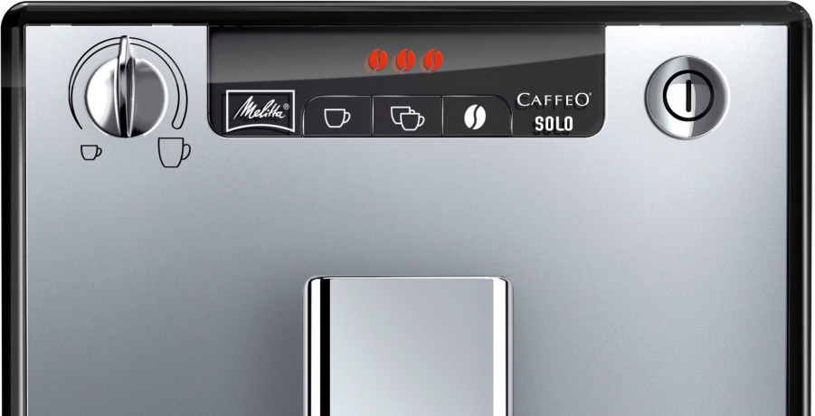 Melitta Melitta Kaffeevollautomat Solo E950-103, silber/schwarz, Perfekt fur Cafe creme Espresso, nur 20cm breit Полность автоматическая кофемашина Melitta Solo E950-103, серебристый/черный, идеально подходит для приготовления крем-эспрессо в кафе, шири