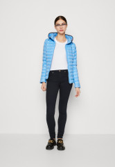 Tommy Hilfiger FLEX COMO Jeans Skinny Fit desert sky FLEX COMO — Джинсы скинни небо пустыни