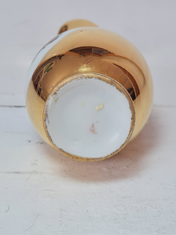 Ваза-кувшин винтажная Im Stil Eigl Austria с изображением Собора Святого Стефана (Вена), малая, фарфор, Австрия, 1970-80гг.