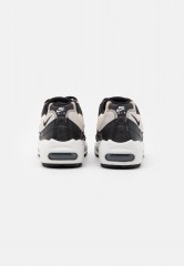 Nike Sportswear AIR MAX 95 Sneaker low black/pearl white/summit white AIR MAX 95 низкие кроссовки женские черный/жемчужно-белый/саммит белый