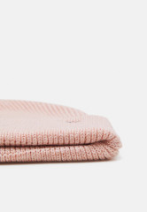 Tommy Hilfiger ESSENTIAL FLAG BEANIE Beanie sepia pink melange ESSENTIAL FLAG BEANIE Шапочка сепия розовый меланж