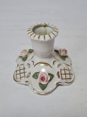 Подсвечник винтажный K D, белый фарфор с декором из роз и с позолотой, 7 x 10 см, Германия, 1960-70гг.