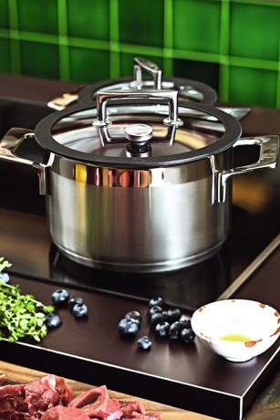 R\u00f6sle R\u00f6sle Topfset 4-tlg. SILENCE PRO schwarz/ silber Набор кастрюль R\u00f6le, 4 шт. ТИШИНА ПРО