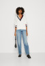 Tommy Hilfiger SWEATER Jumper ecru СВИТЕРА джемперы экрю