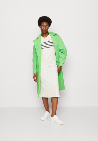 Tommy Hilfiger STRIPE MIDI  Jersey dress white/desert sky ПОЛОСКА МИДИ Платье из джерси белое/пустынное небо