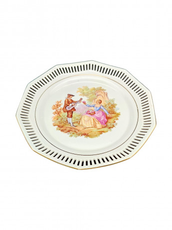 Тарелка винтажная Schwarzenhammer Bavaria "Влюбленная пара", вырубной фарфор, 23.5 см, Германия, 1960-70гг.