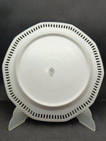 Тарелка винтажная Schwarzenhammer Bavaria "Влюбленная пара", вырубной фарфор, 23.5 см, Германия, 1960-70гг.