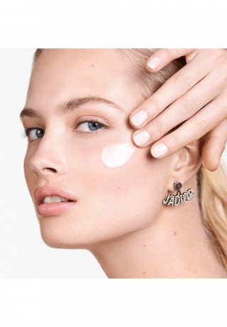 DIOR CAPTURE TOTALE C.E.L.L. ENERGY SUPER POTENT SERUM Serum transparent ЗАХВАТ ВСЕГО C.E.L.L. ЭНЕРГИЯ СУПЕР ПОТЕНТНАЯ СЫВОРОТКА Сыворотка