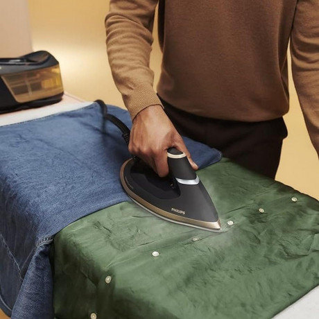 Philips Philips Dampfbugelstation Domestic Bugeleisen, mit Dampfstation,Dampf,8 bar, 1,80 ml Wassertank, 1,8 L Tank abnehmbar, Keramiksohle Bugeleisen Dampf, Dampfbugeleisen Паровая гладильная станция Philips Домашний утюг с паровой станцией, паром, 8 ба