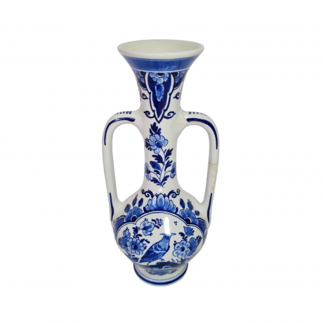 Набор винтажный Delft: ваза в форме амфоры и тарелка, фарфор, 22,5 x 10 см, 18,5 x 2 см, Нидерланды, 1960-70гг.