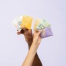 FUTURE STORIES Vorteilskit Duschgel & Flussigseifen Pulver mit allen 6 Sorten inkl. 2 Pumpspender  Комплект Advantage с гелем для душа и жидким мыльным порошком всех 6 типов, включая 2 помповых дозатора.