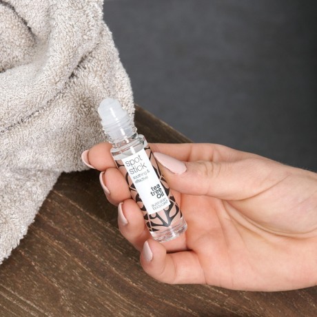 Australian Bodycare Spot Stick Anti Pickelstift  Ручка против прыщей Spot Stick