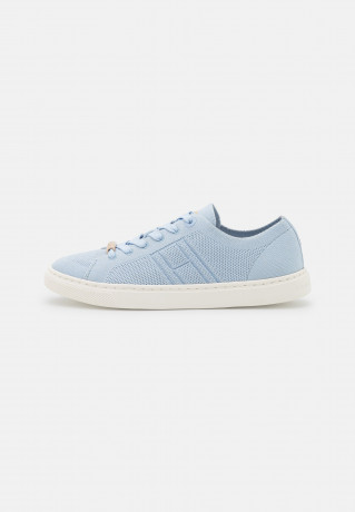 Tommy Hilfiger LIGHT CUPSOLE Trainers breezy blue LIGHT CUPSOLE Кроссовки свежий синий