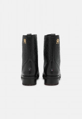 Tommy Hilfiger MONOGRAM BOOT Lace-up ankle boots black MONOGRAM BOOT Ботильоны на шнуровке черный