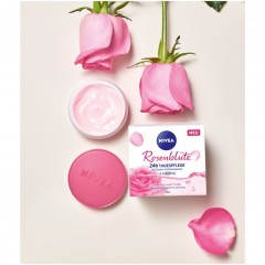 Nivea Rosenwasser &amp; Hyaluron Gel-Tagespflege  Дневной уход с розовой водой и гиалуроновым гелем