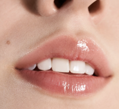 Hello Kitty (Хелло Китти) Lippen Lipgloss Блеск для губ, Sweet dreams ahead