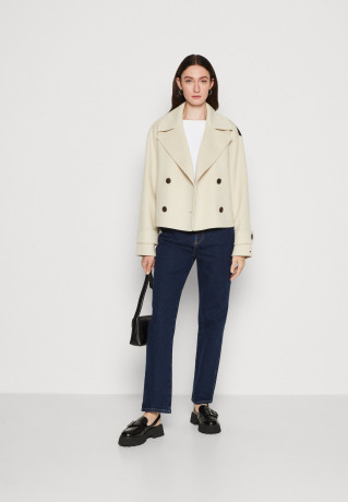 Tommy Hilfiger COLORBLOCK PEACOAT Summer jacket classic beige/desert sky/rouge COLORBLOCK PEACOAT Летняя куртка классический бежевый/пустынное небо/румяна