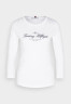 Tommy Hilfiger SLIM SIGNATURE 3/4 Long sleeved top optic white SLIM SIGNATURE 3/4 Топ с длинными рукавами оптический белый