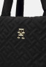Tommy Hilfiger FLOW TOTE Tote bag black FLOW TOTE Сумка-тоут черный
