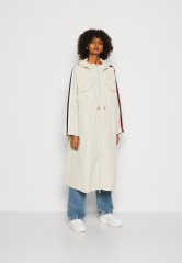 Tommy Hilfiger PACKABLE LONG Parka beige PACKABLE LONG Парка бежевый