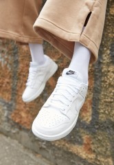 Nike Sportswear DUNK  Sneaker low white DUNK Низкие кроссовки женские белый