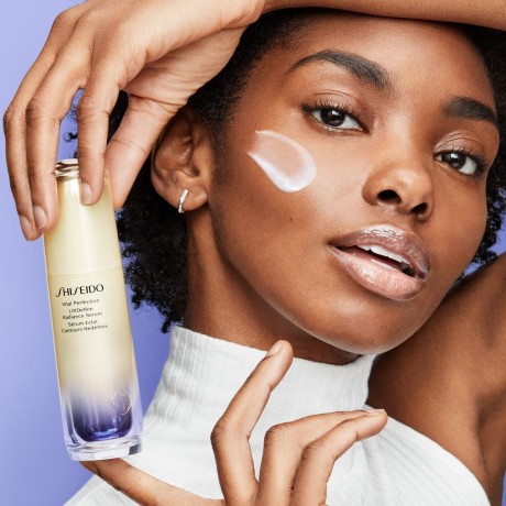 Shiseido LiftDefine Radiance Serum Сыворотка для сияния лица LiftDefine