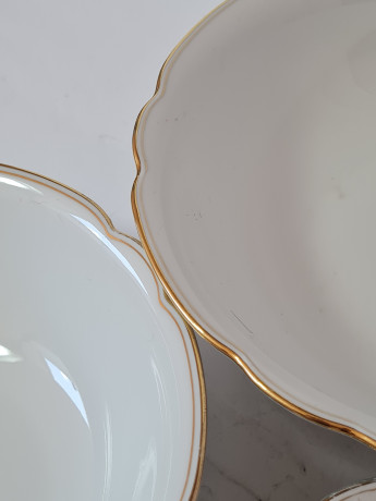 Набор глубоких тарелок винтаж Seltmann Weiden Bavaria, белый фарфор с позолоченным краем, 3 штуки х 23 x 7 см , 20,5 x 6,5 см, 19 x 5,5 см, Германия, 1960-70гг.