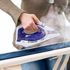 RUSSELL HOBBS RUSSELL HOBBS Dampfbugeleisen Supreme Steam Cordless 23300-56, 2400 W  RUSSELL HOBBS Паровой утюг Supreme Steam Cordless 23300-56, 2400 Вт