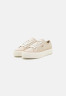 Tommy Hilfiger ESSENTIAL VULC Trainers light sandalwood ESSENTIAL VULC Кроссовки светлое сандаловое дерево