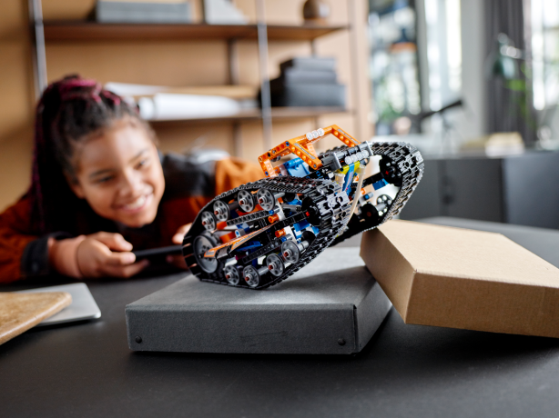 Lego App-gesteuertes Transformationsfahrzeug Транспортное средство трансформации, управляемое приложением