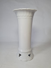 Seltmann Weiden Bavaria Белая фарфоровая ваза с фактурным резным рисунком, 22,5 x 10 см, Германия, 1960-70гг.