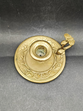 Подсвечник камерный винтажный Trouvailles "Розы" с бабочкой на ручке, медь, 14 х 5 см, Франция, 1950-60гг.
